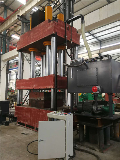 汽車保險(xiǎn)杠液壓機(jī)泵站